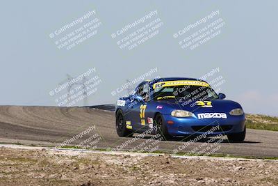 media/Mar-17-2024-CalClub SCCA (Sun) [[2f3b858f88]]/Group 6/Race/